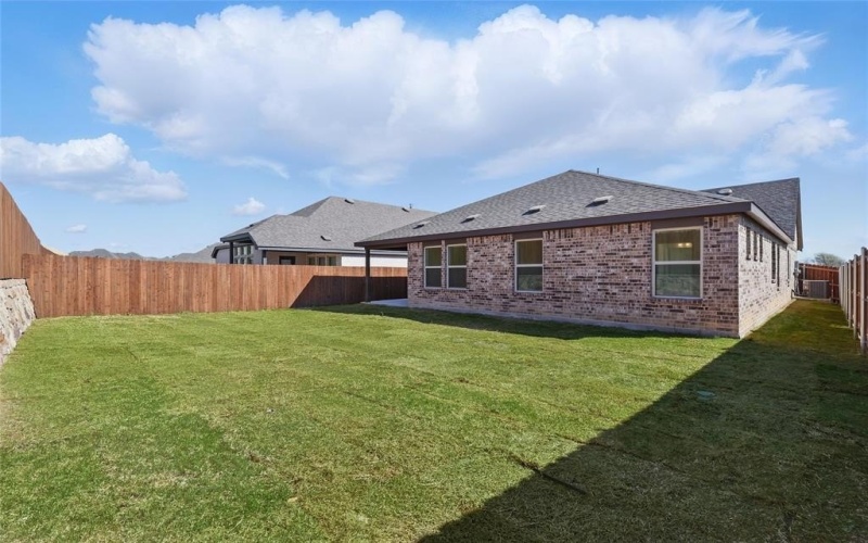 1329 Rothland Lane, Red Oak, TX 75154, 3 Habitaciones Habitaciones , ,2 BañosBaños,Residential,En Venta,1329 Rothland Lane,20767037