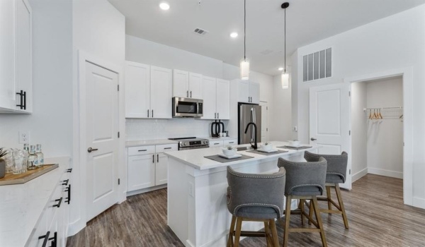 3800 W Lamberth Road #1001, Sherman, TX 75092, 3 Bedrooms Bedrooms, ,2 BathroomsBathrooms,Residential Lease,For Rent,3800 W Lamberth Road,20767053
