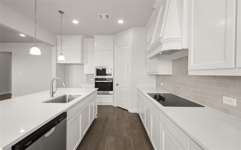 805 Monza Drive, Midlothian, TX 76065, 4 Habitaciones Habitaciones , ,2 BañosBaños,Residential,En Venta,805 Monza Drive,20767055