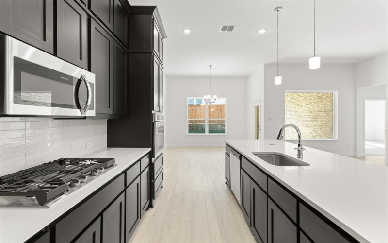752 Brozgold Avenue, Midlothian, TX 76065, 4 Habitaciones Habitaciones , ,3 BañosBaños,Residential,En Venta,752 Brozgold Avenue,20767094