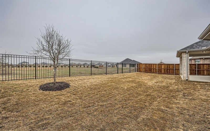 803 Open Range Drive, Mansfield, TX 76063, 4 Habitaciones Habitaciones , ,3 BañosBaños,Residential,En Venta,803 Open Range Drive,20759309