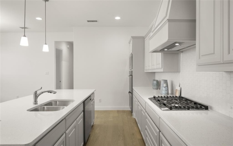 806 Whaley Drive, Mansfield, TX 76063, 5 Habitaciones Habitaciones , ,3 BañosBaños,Residential,En Venta,806 Whaley Drive,20759388
