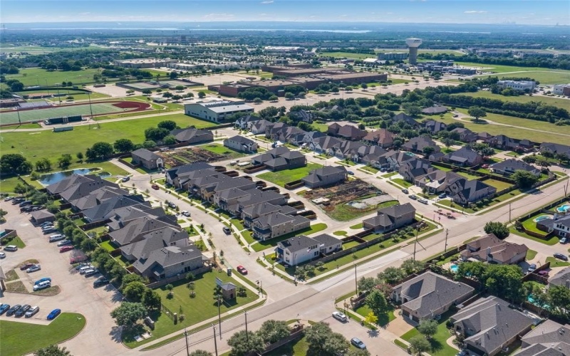 806 Whaley Drive, Mansfield, TX 76063, 5 Habitaciones Habitaciones , ,3 BañosBaños,Residential,En Venta,806 Whaley Drive,20759388
