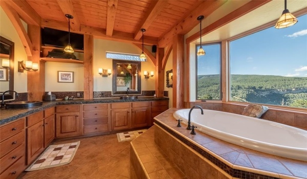 935 Mountain Memories Lane, Durango, CO 81301, 6 Bedrooms Bedrooms, ,5 BathroomsBathrooms,Residential,For Sale,935 Mountain Memories Lane,20767542