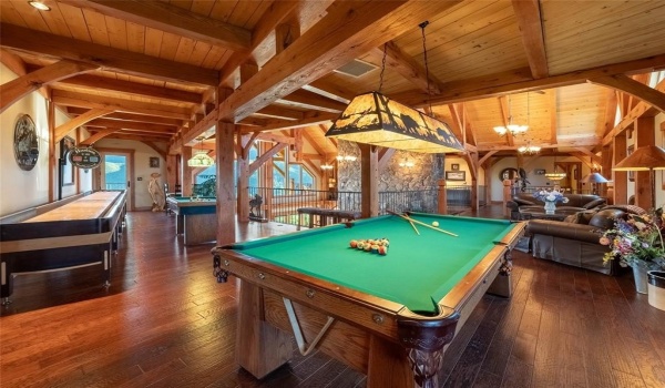 935 Mountain Memories Lane, Durango, CO 81301, 6 Bedrooms Bedrooms, ,5 BathroomsBathrooms,Residential,For Sale,935 Mountain Memories Lane,20767542