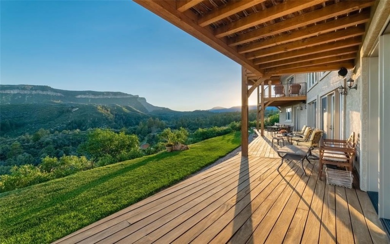 935 Mountain Memories Lane, Durango, CO 81301, 6 Habitaciones Habitaciones , ,5 BañosBaños,Residential,En Venta,935 Mountain Memories Lane,20767542