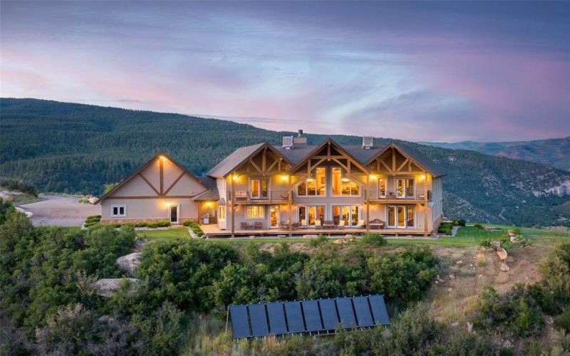 935 Mountain Memories Lane, Durango, CO 81301, 6 Habitaciones Habitaciones , ,5 BañosBaños,Residential,En Venta,935 Mountain Memories Lane,20767542