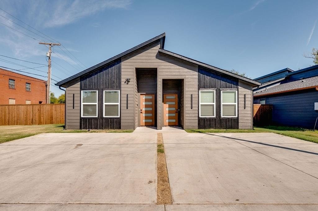 3020 Henry #A, Greenville, TX 75401, 3 Bedrooms Bedrooms, ,2 BathroomsBathrooms,Residential Lease,For Rent,3020 Henry,20767594
