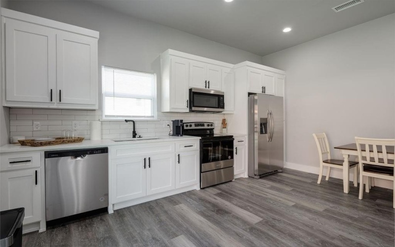 3020 Henry #A, Greenville, TX 75401, 3 Bedrooms Bedrooms, ,2 BathroomsBathrooms,Residential Lease,For Rent,3020 Henry,20767594