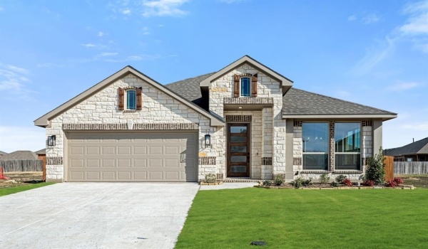 187 Creekside Drive, Sanger, TX 76266, 4 Bedrooms Bedrooms, ,3 BathroomsBathrooms,Residential,For Sale,187 Creekside Drive,20767601