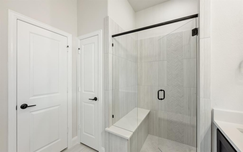 187 Creekside Drive, Sanger, TX 76266, 4 Habitaciones Habitaciones , ,3 BañosBaños,Residential,En Venta,187 Creekside Drive,20767601