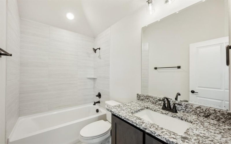 187 Creekside Drive, Sanger, TX 76266, 4 Habitaciones Habitaciones , ,3 BañosBaños,Residential,En Venta,187 Creekside Drive,20767601