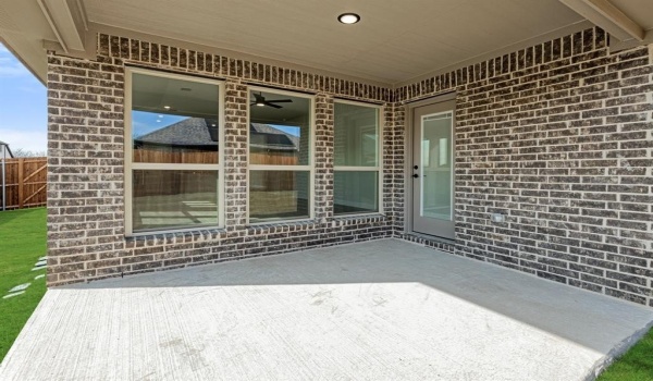 187 Creekside Drive, Sanger, TX 76266, 4 Bedrooms Bedrooms, ,3 BathroomsBathrooms,Residential,For Sale,187 Creekside Drive,20767601