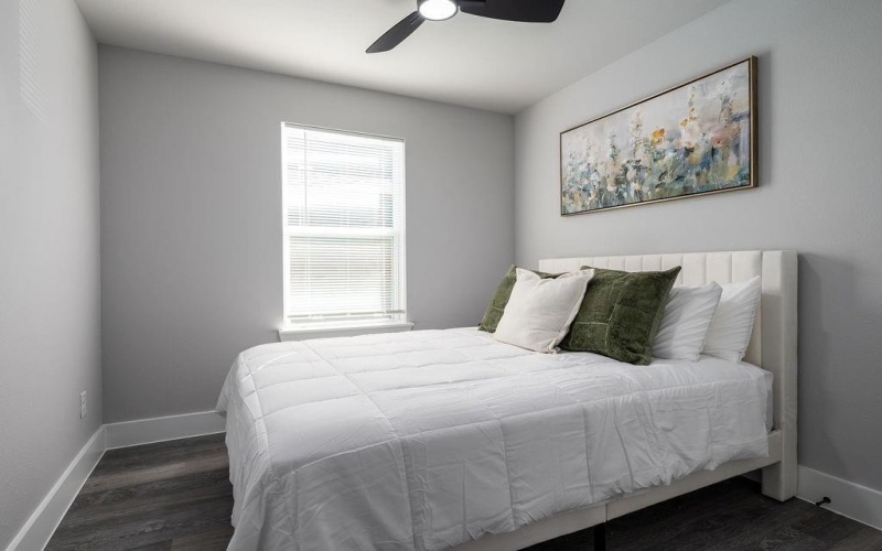 3020 Henry #B, Greenville, TX 75401, 3 Bedrooms Bedrooms, ,2 BathroomsBathrooms,Residential Lease,For Rent,3020 Henry,20767606