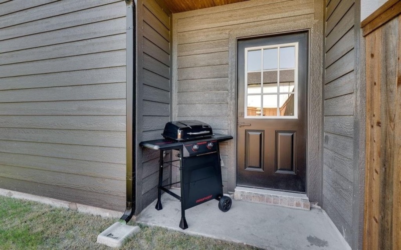 3020 Henry #B, Greenville, TX 75401, 3 Bedrooms Bedrooms, ,2 BathroomsBathrooms,Residential Lease,For Rent,3020 Henry,20767606