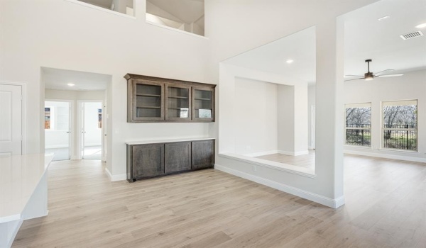 180 Creekside Drive, Sanger, TX 76266, 4 Habitaciones Habitaciones , ,3 BañosBaños,Residential,En Venta,180 Creekside Drive,20767631