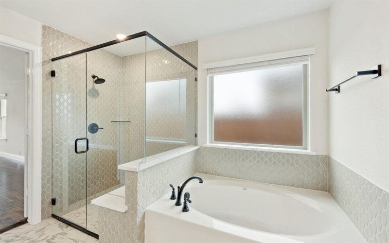 914 Cardinal Drive, Midlothian, TX 76065, 3 Bedrooms Bedrooms, ,3 BathroomsBathrooms,Residential,For Sale,914 Cardinal Drive,20767758