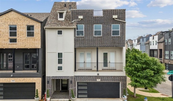 2502 Carmelita Street, Dallas, TX 75212, 3 Bedrooms Bedrooms, ,3 BathroomsBathrooms,Residential,For Sale,2502 Carmelita Street,20759731