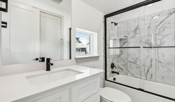 2502 Carmelita Street, Dallas, TX 75212, 3 Bedrooms Bedrooms, ,3 BathroomsBathrooms,Residential,For Sale,2502 Carmelita Street,20759731