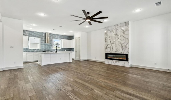 2502 Carmelita Street, Dallas, TX 75212, 3 Bedrooms Bedrooms, ,3 BathroomsBathrooms,Residential,For Sale,2502 Carmelita Street,20759731