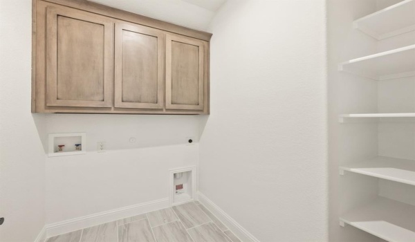 8932 New Ballinger Drive, Denton, TX 76226, 4 Bedrooms Bedrooms, ,3 BathroomsBathrooms,Residential,For Sale,8932 New Ballinger Drive,20767946