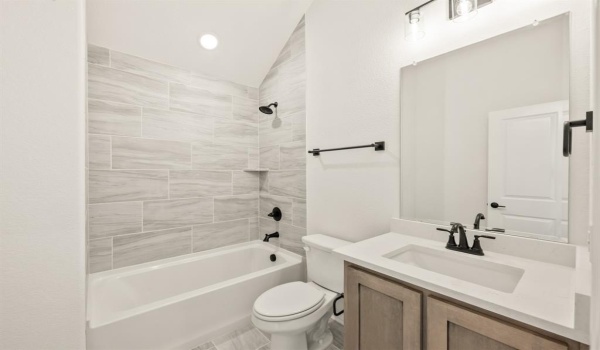 8932 New Ballinger Drive, Denton, TX 76226, 4 Bedrooms Bedrooms, ,3 BathroomsBathrooms,Residential,For Sale,8932 New Ballinger Drive,20767946