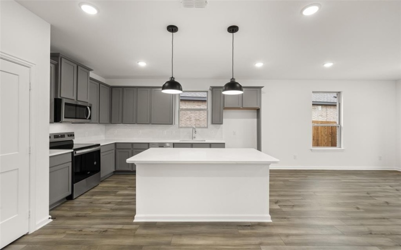 105 Manchester Drive, Cleburne, TX 76031, 3 Habitaciones Habitaciones , ,2 BañosBaños,Residential,En Venta,105 Manchester Drive,20768068