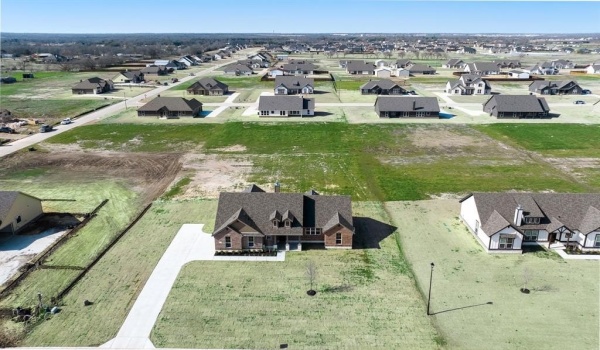 3112 White Oak Road, Oak Ridge, TX 75161, 3 Habitaciones Habitaciones , ,2 BañosBaños,Residential,En Venta,3112 White Oak Road,20768074