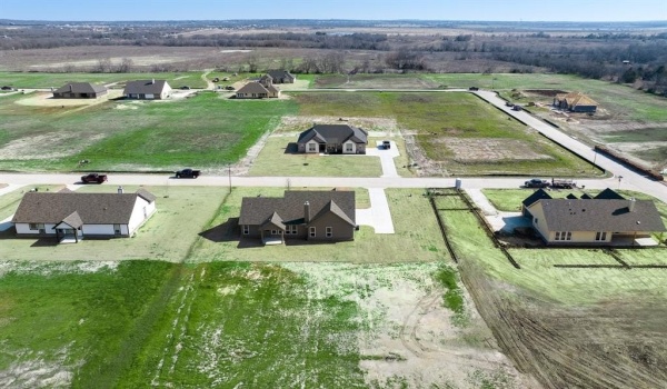 3112 White Oak Road, Oak Ridge, TX 75161, 3 Habitaciones Habitaciones , ,2 BañosBaños,Residential,En Venta,3112 White Oak Road,20768074