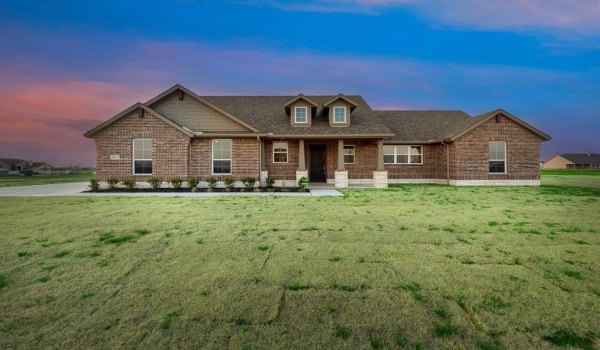 3112 White Oak Road, Oak Ridge, TX 75161, 3 Habitaciones Habitaciones , ,2 BañosBaños,Residential,En Venta,3112 White Oak Road,20768074