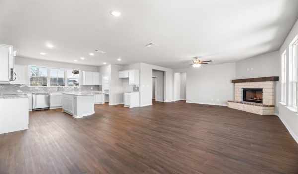 3112 White Oak Road, Oak Ridge, TX 75161, 3 Habitaciones Habitaciones , ,2 BañosBaños,Residential,En Venta,3112 White Oak Road,20768074