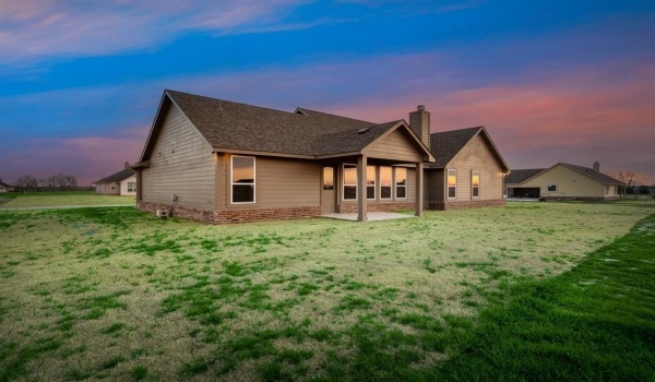 3112 White Oak Road, Oak Ridge, TX 75161, 3 Habitaciones Habitaciones , ,2 BañosBaños,Residential,En Venta,3112 White Oak Road,20768074