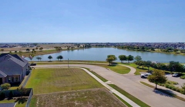 1128 Homestead Way, Argyle, TX 76226, 4 Bedrooms Bedrooms, ,3 BathroomsBathrooms,Residential,For Sale,1128 Homestead Way,20760075