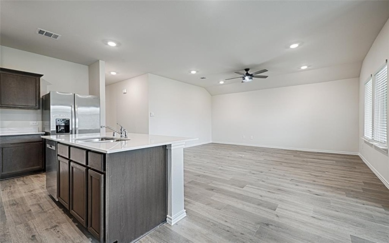 6118 Boardwalk Lane, Princeton, TX 75407, 4 Bedrooms Bedrooms, ,2 BathroomsBathrooms,Residential Lease,For Rent,6118 Boardwalk Lane,20768345