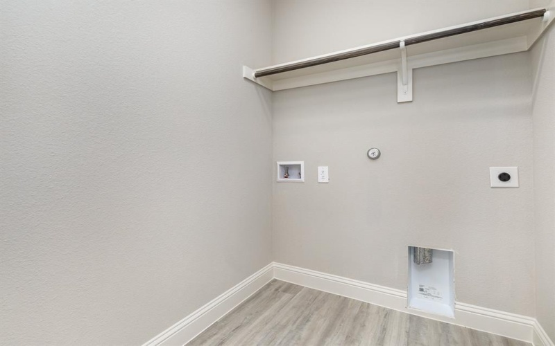 3640 Chaucer Trail, Rowlett, TX 75088, 3 Bedrooms Bedrooms, ,3 BathroomsBathrooms,Residential,For Sale,3640 Chaucer Trail,20768846