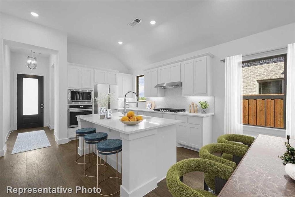 8541 Heard Hill Drive, McKinney, TX 75071, 3 Bedrooms Bedrooms, ,2 BathroomsBathrooms,Residential,For Sale,8541 Heard Hill Drive,20768903