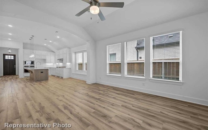 8541 Heard Hill Drive, McKinney, TX 75071, 3 Bedrooms Bedrooms, ,2 BathroomsBathrooms,Residential,For Sale,8541 Heard Hill Drive,20768903