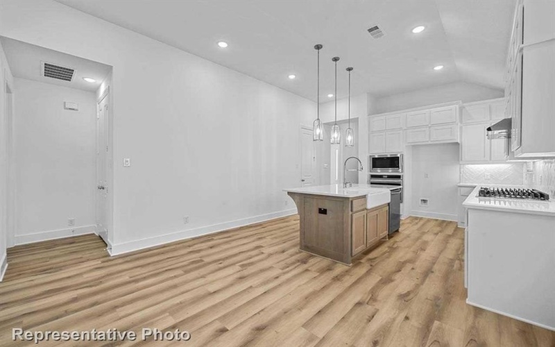 8541 Heard Hill Drive, McKinney, TX 75071, 3 Bedrooms Bedrooms, ,2 BathroomsBathrooms,Residential,For Sale,8541 Heard Hill Drive,20768903