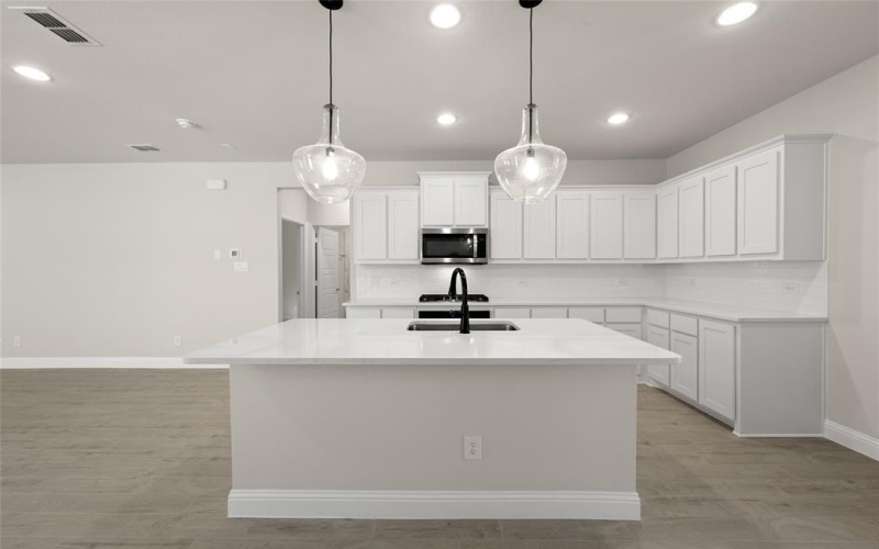 2818 Buttermilk Drive, Midlothian, TX 76065, 3 Habitaciones Habitaciones , ,2 BañosBaños,Residential,En Venta,2818 Buttermilk Drive,20761288
