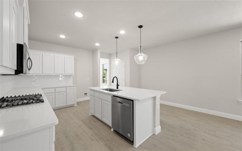 2818 Buttermilk Drive, Midlothian, TX 76065, 3 Habitaciones Habitaciones , ,2 BañosBaños,Residential,En Venta,2818 Buttermilk Drive,20761288