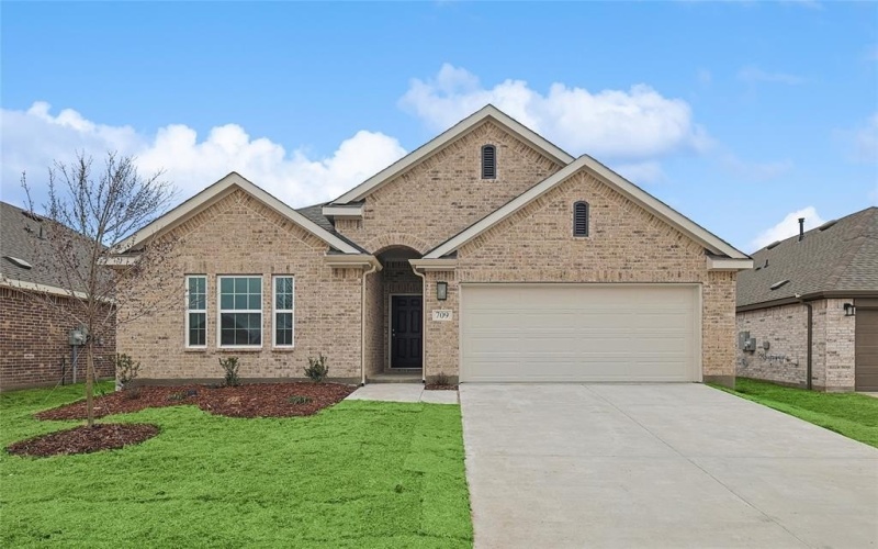 709 Jack Street, McKinney, TX 75069, 3 Bedrooms Bedrooms, ,2 BathroomsBathrooms,Residential,For Sale,709 Jack Street,20761375