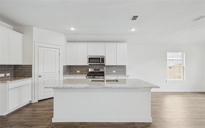 709 Jack Street, McKinney, TX 75069, 3 Bedrooms Bedrooms, ,2 BathroomsBathrooms,Residential,For Sale,709 Jack Street,20761375