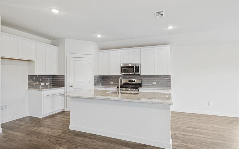 709 Jack Street, McKinney, TX 75069, 3 Bedrooms Bedrooms, ,2 BathroomsBathrooms,Residential,For Sale,709 Jack Street,20761375
