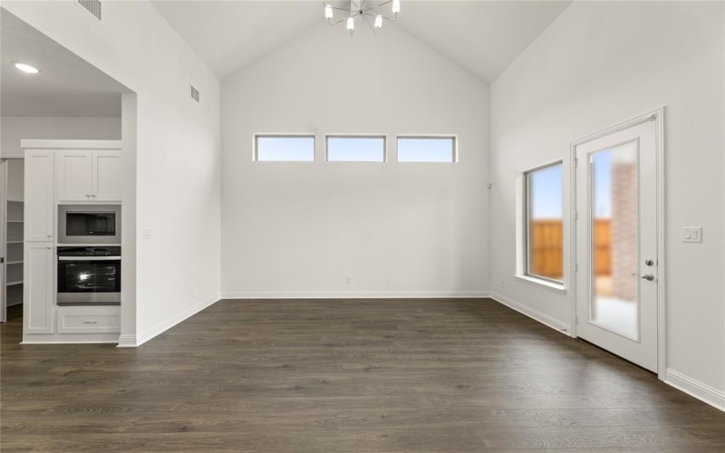 9320 Blooming Ivy Drive, Mesquite, TX 75126, 4 Habitaciones Habitaciones , ,3 BañosBaños,Residential,En Venta,9320 Blooming Ivy Drive,20761502