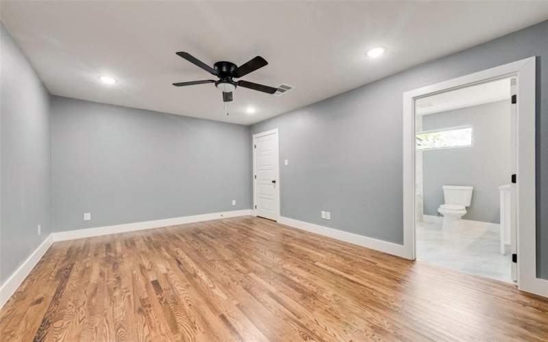 19450 Valentine Road, Kemp, TX 75143, 3 Bedrooms Bedrooms, ,2 BathroomsBathrooms,Residential,For Sale,19450 Valentine Road,20769382