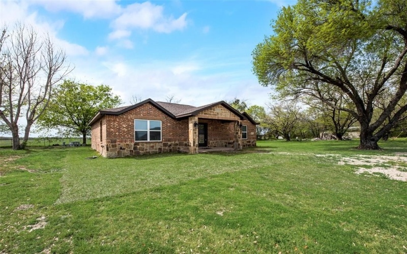 19450 Valentine Road, Kemp, TX 75143, 3 Bedrooms Bedrooms, ,2 BathroomsBathrooms,Residential,For Sale,19450 Valentine Road,20769382