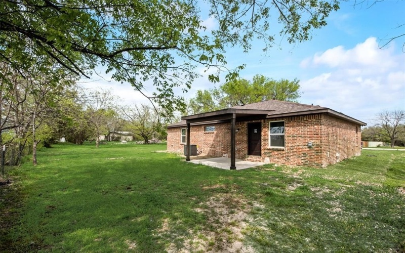 19450 Valentine Road, Kemp, TX 75143, 3 Bedrooms Bedrooms, ,2 BathroomsBathrooms,Residential,For Sale,19450 Valentine Road,20769382