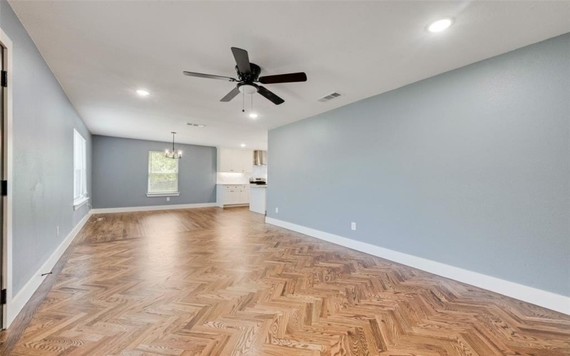 19450 Valentine Road, Kemp, TX 75143, 3 Bedrooms Bedrooms, ,2 BathroomsBathrooms,Residential,For Sale,19450 Valentine Road,20769382