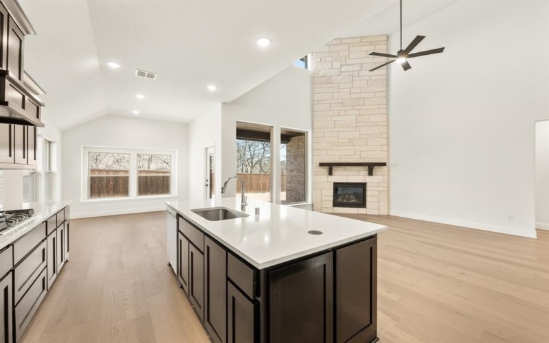 413 Sparrow Drive, Wylie, TX 75098, 6 Bedrooms Bedrooms, ,5 BathroomsBathrooms,Residential,For Sale,413 Sparrow Drive,20762324