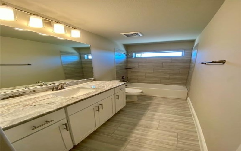 235 Devonshire Drive, Greenville, TX 75401, 5 Bedrooms Bedrooms, ,5 BathroomsBathrooms,Residential,For Sale,235 Devonshire Drive,20770575